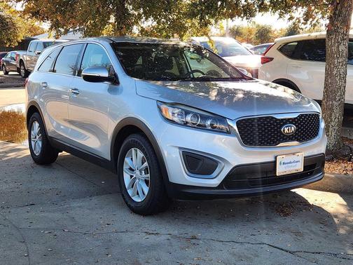2017 Kia Sorento L