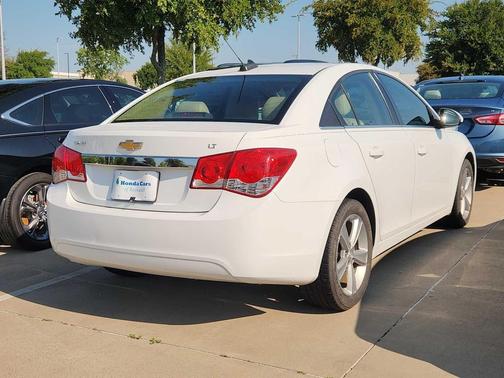 2015 Chevrolet Cruze 2LT