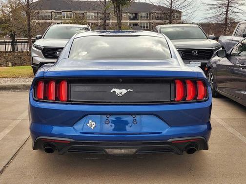 2018 Ford Mustang EcoBoost