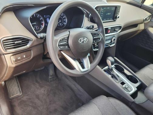 2020 Hyundai SANTA FE SE 2.4