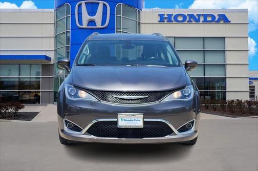2019 Chrysler Pacifica Touring L