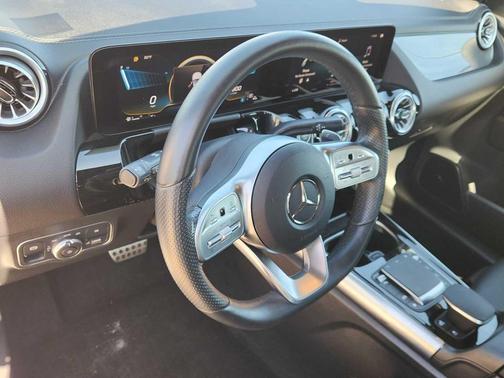 Polar White 2023 Mercedes-Benz AMG GLA 35 4MATIC