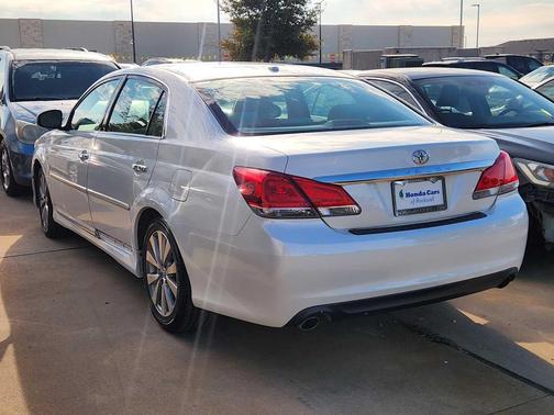 2012 Toyota Avalon Limited