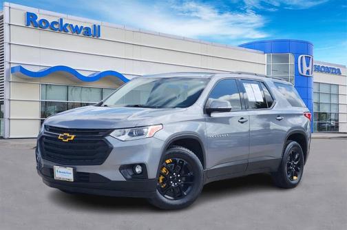 2021 Chevrolet Traverse LT Cloth