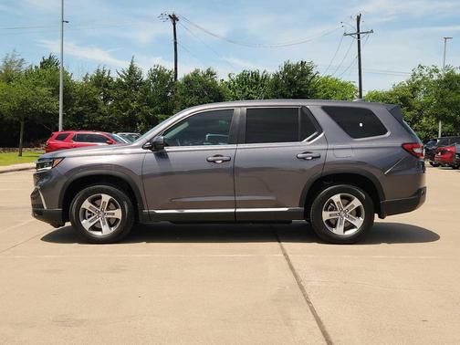 Modern Steel Metallic 2025 Honda Pilot EX-L