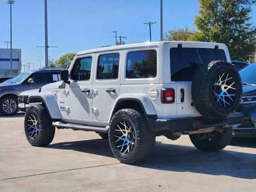 2018 Jeep Wrangler Unlimited Sahara