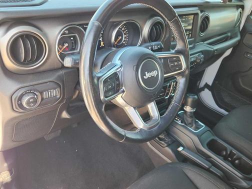 2020 Jeep Gladiator Sport S