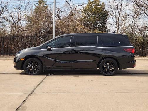 2024 Honda Odyssey Sport