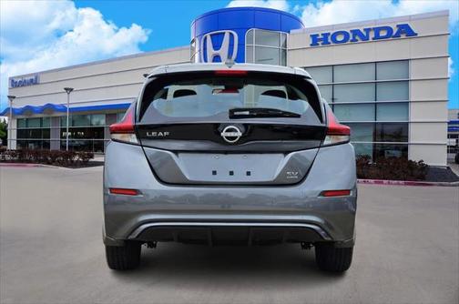 2024 Nissan Leaf SV PLUS