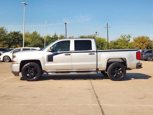 2018 Chevrolet Silverado 1500 Custom