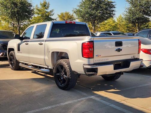 2018 Chevrolet Silverado 1500 Custom