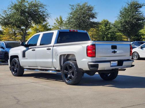 2018 Chevrolet Silverado 1500 Custom