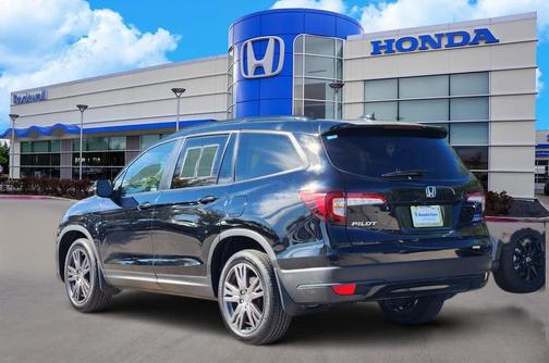 2022 Honda Pilot AWD Sport