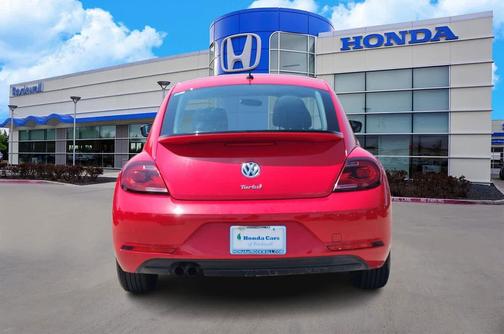 2019 Volkswagen Beetle 2.0T S