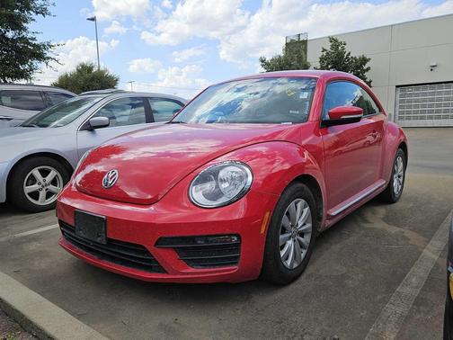 2019 Volkswagen Beetle 2.0T S