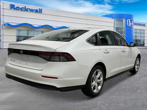 2025 Honda Accord LX 1.5T