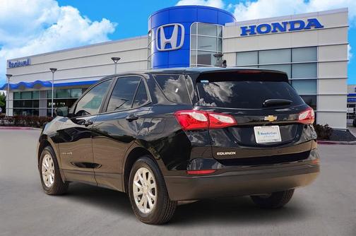 Mosaic Black Metallic 2021 Chevrolet Equinox LS