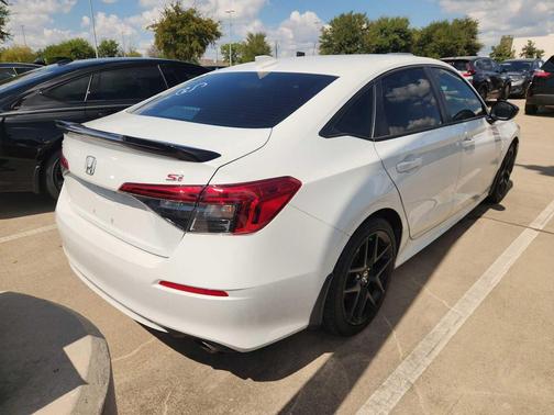 2022 Honda Civic Si Base