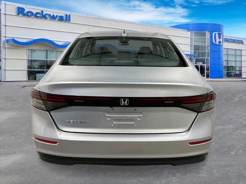 2025 Honda Accord LX 1.5T