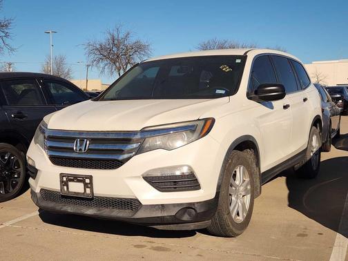 2017 Honda Pilot LX