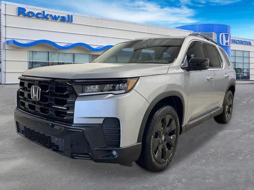 Solar Silver Metallic 2026 Honda Pilot Black Edition