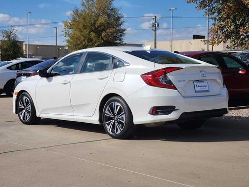 2018 Honda Civic EX-L