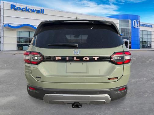 2026 Honda Pilot TrailSport