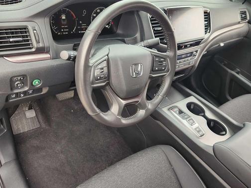 2025 Honda Ridgeline Sport