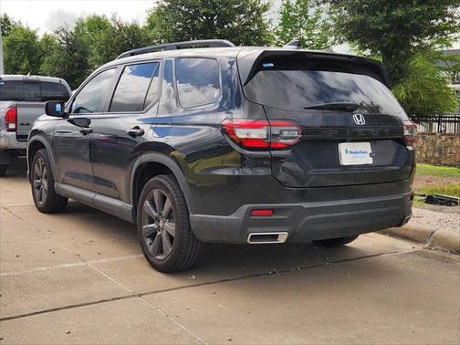 2025 Honda Pilot Sport