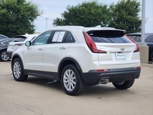 2022 Cadillac XT4 Luxury