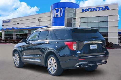 2022 Ford Explorer King Ranch