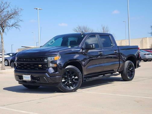 2022 Chevrolet Silverado 1500 Custom