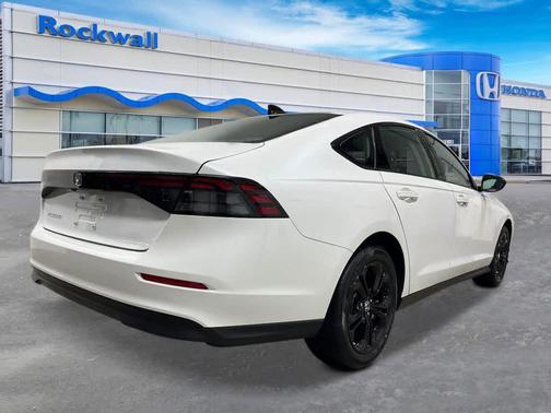 2025 Honda Accord Sport SE 1.5T