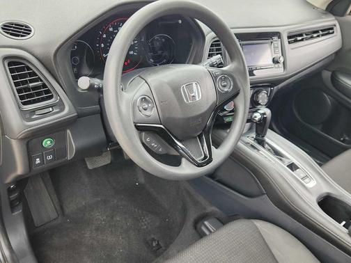 Modern Steel Metallic 2021 Honda HR-V LX