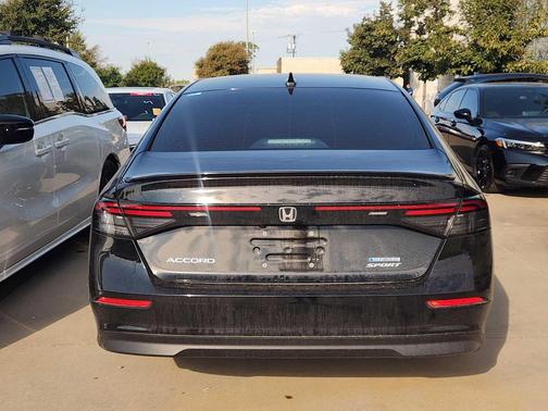 2025 Honda Accord Hybrid Base