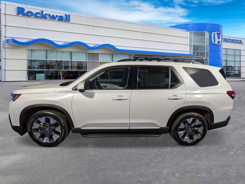 Platinum White Pearl 2026 Honda Pilot Elite
