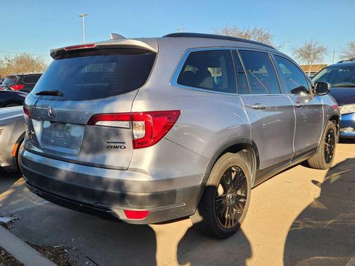2022 Honda Pilot AWD Special Edition