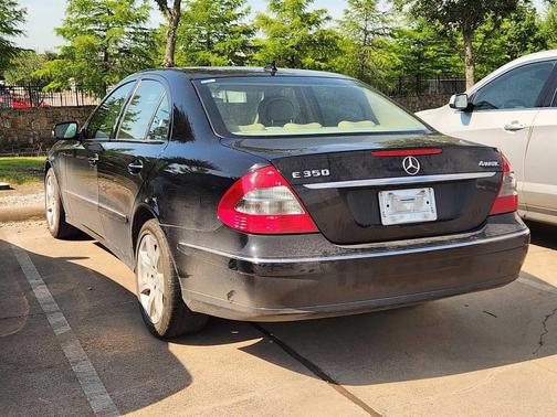 Black 2009 Mercedes-Benz E-Class 4dr Sdn 4MATIC
