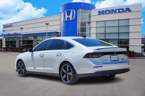 2023 Honda Accord Hybrid Base