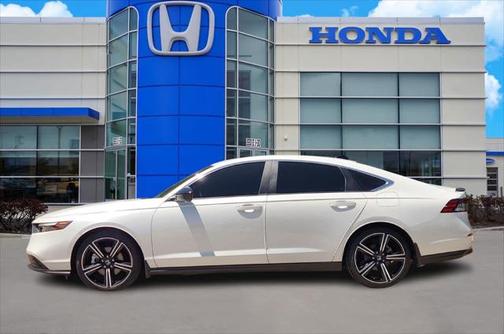 2023 Honda Accord Hybrid Base