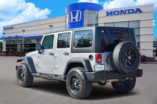 2013 Jeep Wrangler Unlimited Sport