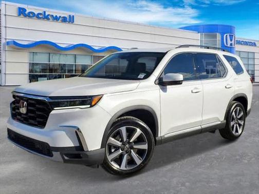 2025 Honda Pilot Touring 8-Passenger