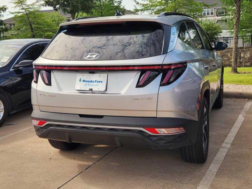 Shimmering Silver 2024 Hyundai TUCSON Hybrid SEL Convenience