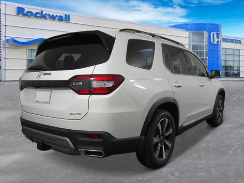 2025 Honda Pilot Elite