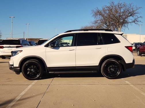 2023 Honda Passport AWD Elite