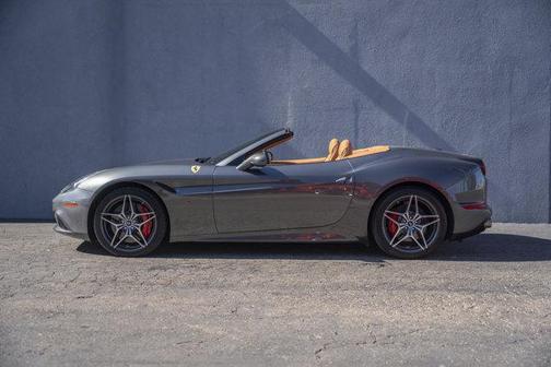 2015 Ferrari California T