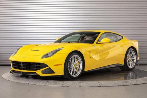 2015 Ferrari F12berlinetta Base