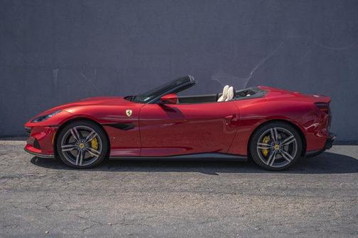 2022 Ferrari Portofino Base