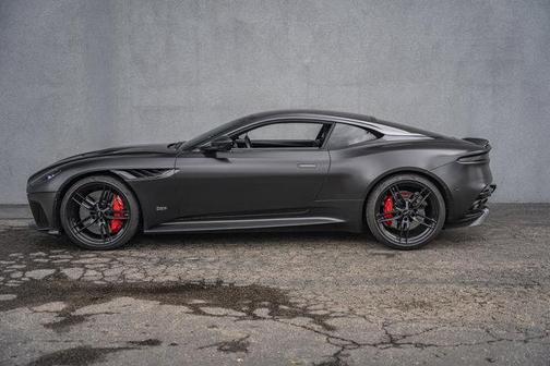 2021 Aston Martin DBS Superleggera
