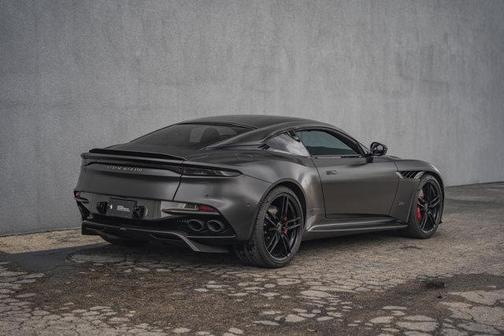 2021 Aston Martin DBS Superleggera